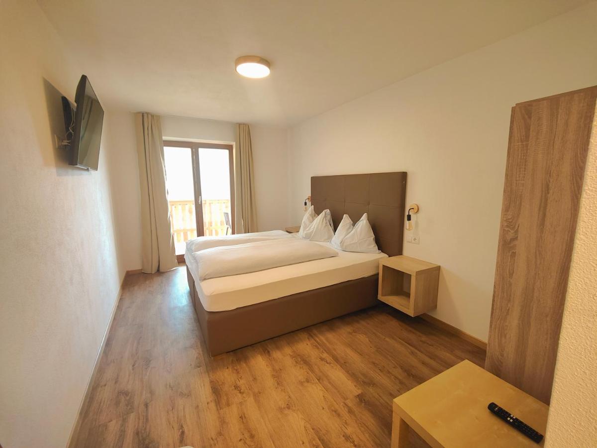 Schlossberg San Leonardo in Passiria Room photo